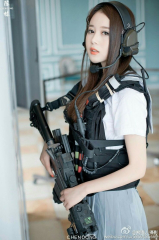 Girls with Guns ❤ ❤ | Girl guns, Military girl, Fighter girl