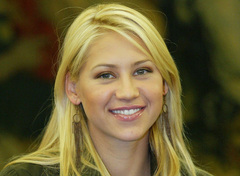 Anna Kournikova Smile wallpapers