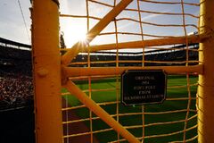 How the Baltimore Orioles' Camden Yards Changed Stadium ...