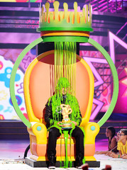 Stars Getting Slimed at the Nickelodeon Kids' Choice Awards | Us ...