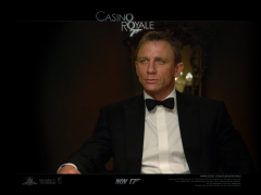 Daniel Craig (James Bond) (Daniel Craig Black Tuxedo Photo )