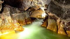 Explore Hang Son Doong, the world's largest cave | CNN