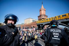 Extinction Rebellion protests climate change inaction around the ...