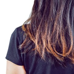 Kaputte Haare: So rettest du deine Haare auch ohne Schere!