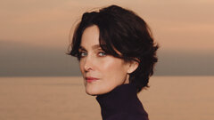 Carrie-Anne Moss Resurrects Her 'Matrix' Action-Hero Role - The ...