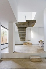 ByElisabethNL: Architecture: Concrete staircase in C-51 House by ...