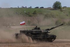 Poland seeks German green signal to send Leopard tanks to Ukraine ...