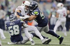 Grading the Seahawks in their 20-10 win vs. the Cardinals ...