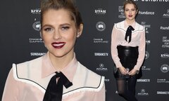 Teresa Palmer (Teresa Palmer At Arrivals For Berlin Syndrome Premiere At Sundance Film Festival 2017)