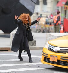 Natasha Lyonne (Natasha Lyonne Russian Doll Coat)