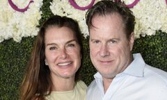 Brooke Shields cuddles up to husband of 16 years | Daily Mail Online