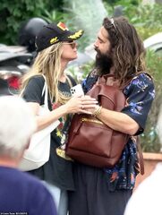 Heidi Klum, 48, packs on the PDA with her husband Tom Kaulitz, 32 ...