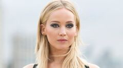 Jennifer Lawrence Defends Nude Scene After Photo Hack: 'One Is My ...