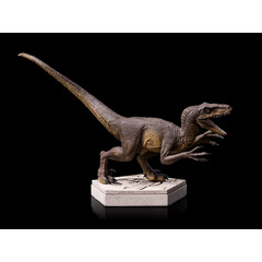 Jurassic Park Icons Statue (Jurassic Park Icons Velociraptor "a" Statue Figure)