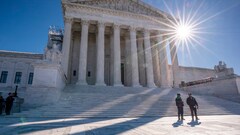 Roberts rejects Senate Democrats' request to discuss Supreme Court ...