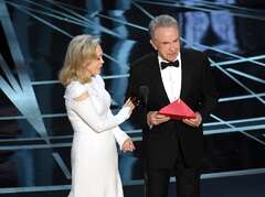 Warren Beatty (89th Academy Awards)