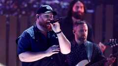 Grammy Awards: Luke Combs, Tracy Chapman to perform 'Fast Car' duet