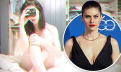 Alexandra Daddario gets nude for her fans in anistic Polaroid ...