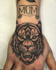 Hand tattoo for Tyler yesterday, I have a some space on Sunday to ...