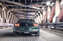 2019 Ford Mustang BULLITT (2019 Ford Mustang Bullitt Hard Top Dark Highland Green GT Spirit Us017)