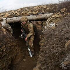 Tensions en Ukraine: l'Occident et la Russie sur le pied de guerre ...