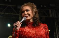 Loretta Lynn