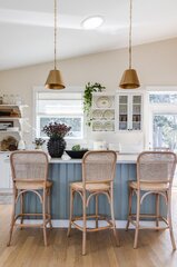 Coastal Kitchens - Ideas for Creating a Serene Beach House Kitchen