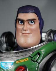 Hot Toys Space Ranger Alpha Buzz Lightyear Sixth Scale Figure (Buzz Lightyear)