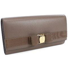 Ferragamo Women "Vara" Wallet (Salvatore Ferragamo Vara Bow Continental Wallet)