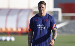 Ex-Liverpool and Atletico Madrid striker Fernando Torres set for ...