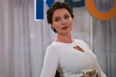 Katherine Heigl Reveals Which 'Firefly Lane' Costumes She Kept