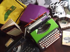 oz.Typewriter: FuNkOmaTiC Typewriter in Dum Dumville