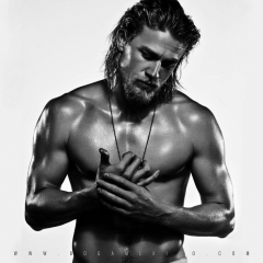Charlie Hunnam (Charlie Hunnam Sons Of Anarchy Hot)