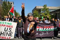 Israel-Hamas war: Palestine supporters protest Philly news ...