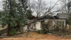 Severe Weather Updates: Deadly Tornadoes Slam South, California ...