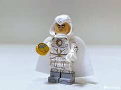 LEGO Marvel Studios 71039 Collectible Minifigures Series 2 Moon Knight (Lego Marvel Minifigures Series 2)