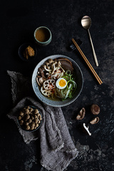 Nudelsuppe auf Japanisch} Miso Ramen mit Chashu |