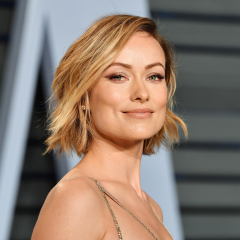 Olivia Wilde (Olivia Wilde Short Wavy Hair)