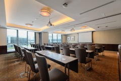 Meeting Rooms at Radisson Blu Hotel Dubai Media City, Dubai Media ...