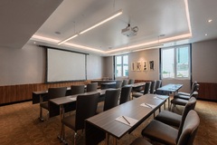 Meeting Rooms at Radisson Blu Hotel Dubai Media City, Dubai Media ...