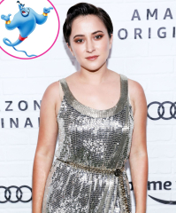 Robin Williams' Daughter Zelda Williams Matches With Genie Filter