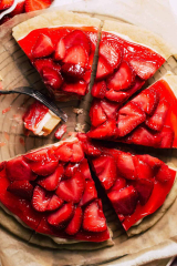 Strawberry tart (Strawberry Pizza)