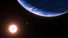 Hubble finds water vapor in small exoplanet's atmosphere | CNN