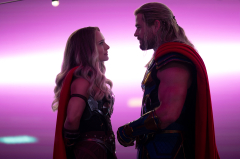 Thor: Love and Thunder' Is Part Romcom, Part Tragedy—and a Total Mess