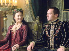 Anne Boleyn (Jonathan Rhys Meyers)