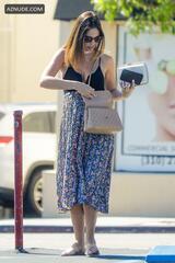 Brittny Ward out on a pampering session at a nail salon in ...