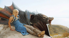 Daenerys Targaryen (Game Of Thrones Khaleesi Dragon)