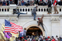 Oath Keepers leader, Proud Boys coordinated before Capitol riots ...