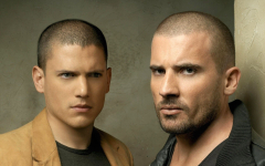 Dominic Purcell | Flare