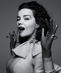 Björk (T)